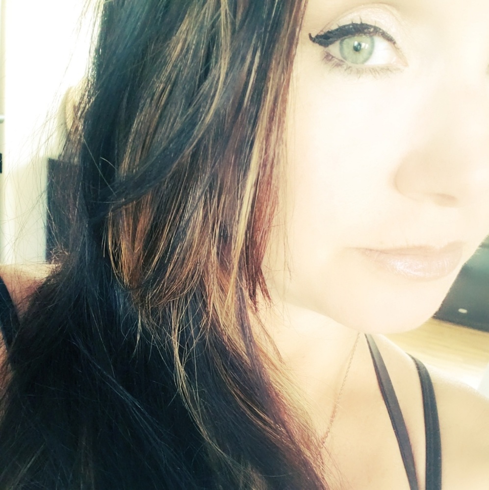 Meet your Posher, Amber